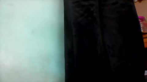 Snapshot of rinah856024 chatting on June 10, 5:07 am rinah856024 online show from June 10, 5:07 am