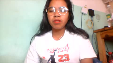 rinah856024 online show from June 29, 5:14 am