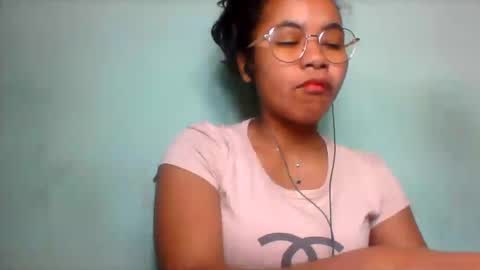 rinah856024 online show from July 28, 7:39 pm