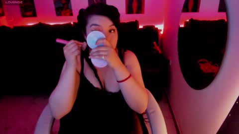 Snapshot of rini_bunny chatting on October 18, 4:59 am rini online show from October 18, 4:59 am