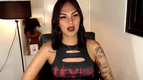 riri online show from February 19, 9:27 am