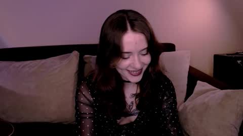 risha_laass online show from April 3, 8:29 pm