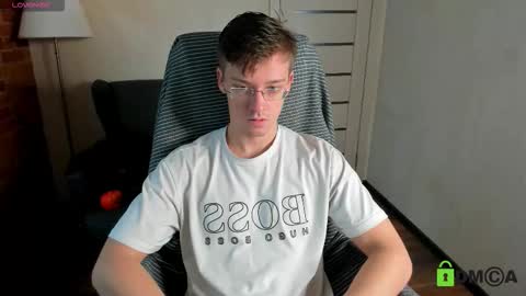 Snapshot of rishu_ chatting on November 2, 10:39 am VAnitas online show from November 2, 10:39 am