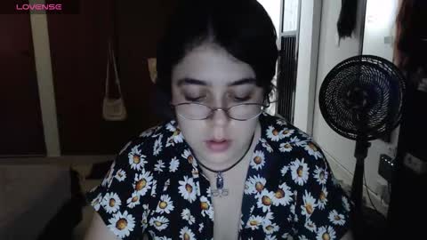 Snapshot of rivadeneira222 chatting on September 13, 5:13 pm PeachSalinger online show from September 13, 5:13 pm