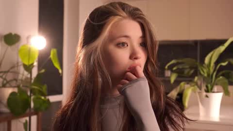 Akemi online show from February 20, 4:40 pm