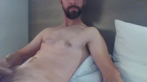 Snapshot of rjfun4u chatting on December 7, 2:20 am rjfun4u online show from December 7, 2:20 am