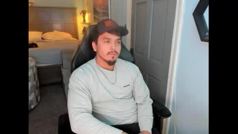 rjman111 online show from December 5, 3:37 am