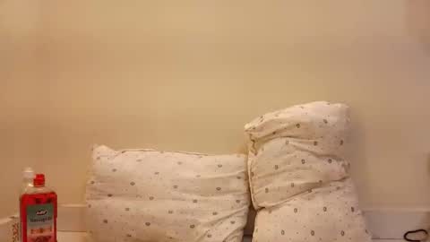 rlessing2 online show from February 11, 12:10 pm