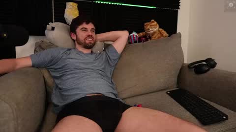 Ryan aka KeylimeRy online show from January 16, 2:32 pm