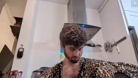 Ryan aka KeylimeRy online show from March 7, 11:07 am