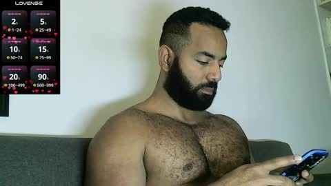 SebasRoa online show from January 14, 4:45 pm