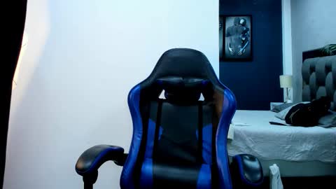 Roan Birkin online show from December 16, 10:37 pm