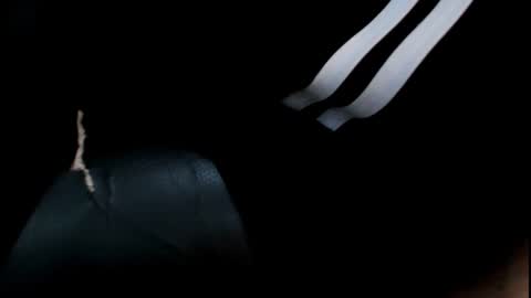Snapshot of roan_birkin chatting on June 11, 12:32 am Roan Birkin online show from June 11, 12:32 am