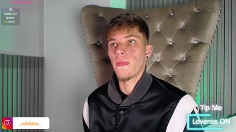 Robbin online show from April 29, 4:49 am