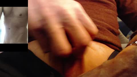 Snapshot of robby66_56 chatting on February 5, 5:31 pm robby66_56 online show from February 5, 5:31 pm