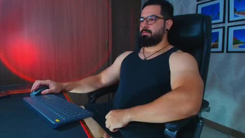 Robby online show from May 28, 11:13 pm