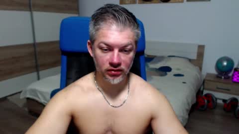 robbyshawz online show from February 26, 6:01 am