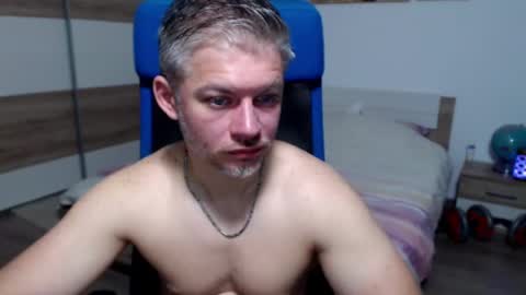 robbyshawz online show from May 28, 4:54 am