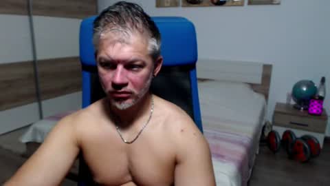 Snapshot of robbyshawz chatting on July 26, 4:53 am robbyshawz online show from July 26, 4:53 am