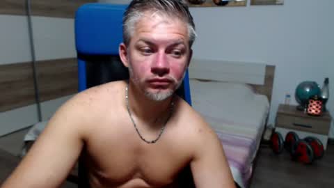 Snapshot of robbyshawz chatting on July 27, 3:57 am robbyshawz online show from July 27, 3:57 am