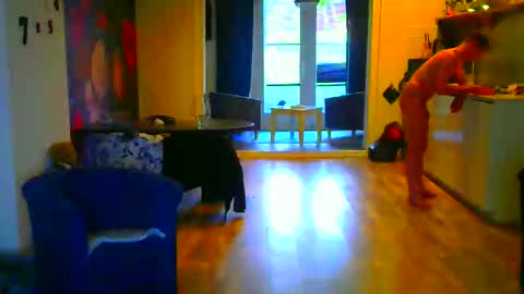 Snapshot of rober10000 chatting on October 26, 9:26 am rober10000 online show from October 26, 9:26 am