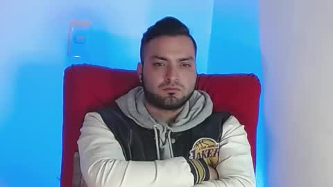 Snapshot of robert_leroy chatting on February 14, 1:34 am Stiven - online show from February 14, 1:34 am