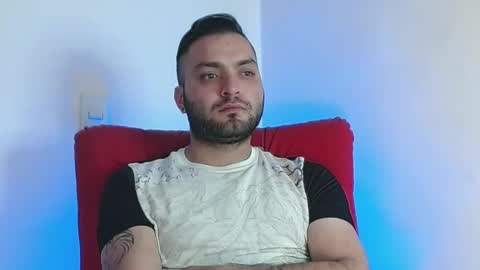 Snapshot of robert_leroy chatting on March 10, 6:38 am Stiven - online show from March 10, 6:38 am