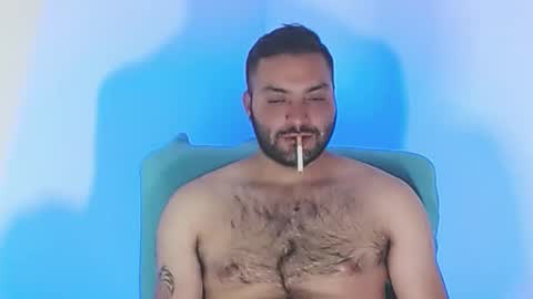 Snapshot of robert_leroy chatting on November 12, 9:36 pm Stiven - online show from November 12, 9:36 pm