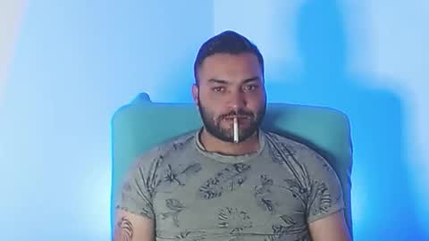 Snapshot of robert_leroy chatting on November 13, 9:47 pm Stiven - online show from November 13, 9:47 pm