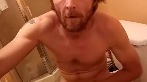 Snapshot of roberthaskins26 chatting on May 24, 11:32 pm roberthaskins26 online show from May 24, 11:32 pm