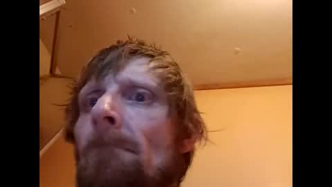 Snapshot of roberthaskins26 chatting on May 30, 10:29 pm roberthaskins26 online show from May 30, 10:29 pm