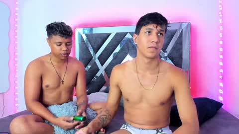 Snapshot of robertmiller21 chatting on January 13, 5:01 am Robert Miller And Mael Thompson online show from January 13, 5:01 am