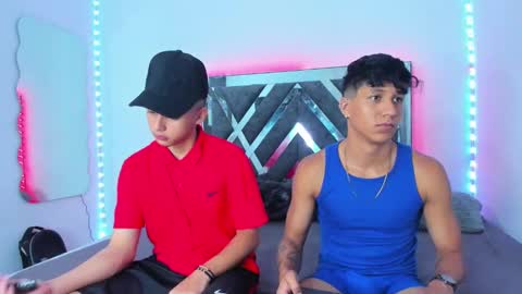 Snapshot of robertmiller21 chatting on March 11, 2:51 pm Robert Miller And Mael Thompson online show from March 11, 2:51 pm