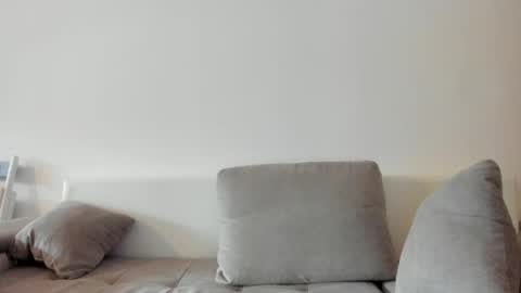 Snapshot of roberto4ever chatting on June 3, 3:28 pm roberto4ever online show from June 3, 3:28 pm