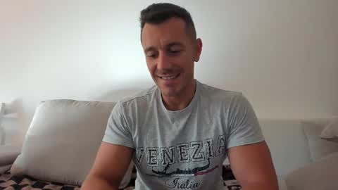 roberto4ever online show from July 24, 4:54 am