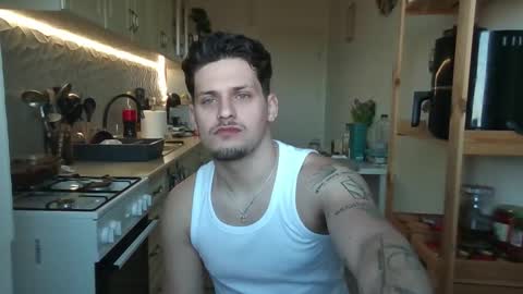 Roberto online show from March 8, 12:31 pm