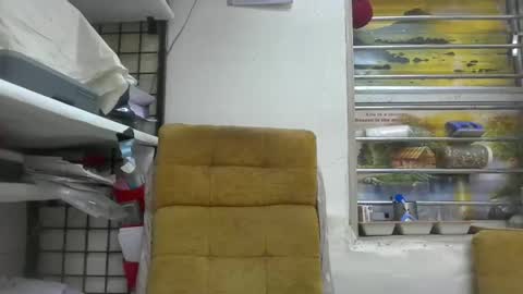 Snapshot of robertsalia220 chatting on January 4, 6:30 am Robertsalia online show from January 4, 6:30 am