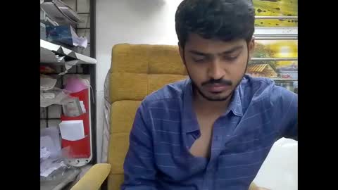 Snapshot of robertsalia220 chatting on November 5, 2:28 pm Robertsalia online show from November 5, 2:28 pm