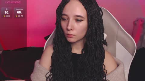 Snapshot of robin_yours chatting on January 28, 5:11 am Robin your online show from January 28, 5:11 am