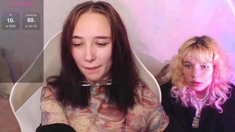 Snapshot of robin_yours chatting on September 16, 9:54 am Robin your online show from September 16, 9:54 am