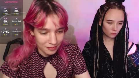 Snapshot of robin_yours chatting on November 26, 3:24 pm Robin your online show from November 26, 3:24 pm