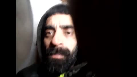 Snapshot of robincom23 chatting on January 20, 3:59 am R online show from January 20, 3:59 am