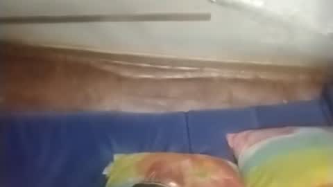 Snapshot of robincom23 chatting on September 10, 1:49 am R online show from September 10, 1:49 am