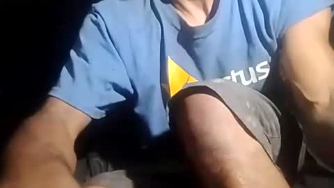 Snapshot of robincom23 chatting on September 11, 3:45 pm R online show from September 11, 3:45 pm