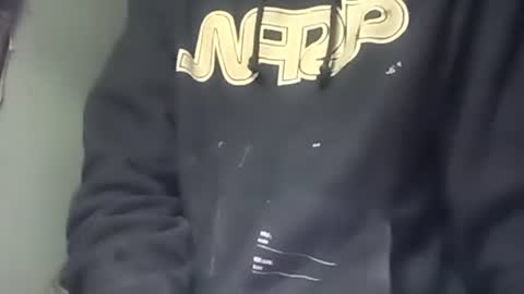 Snapshot of robincom23 chatting on September 26, 10:36 pm R online show from September 26, 10:36 pm