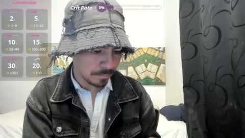 Snapshot of robindominique chatting on May 9, 1:11 am Robin online show from May 9, 1:11 am
