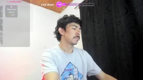 Snapshot of robindominique chatting on May 31, 2:09 am Robin online show from May 31, 2:09 am
