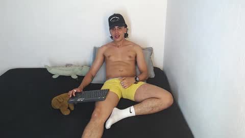 Robisson Zack online show from February 25, 4:44 am