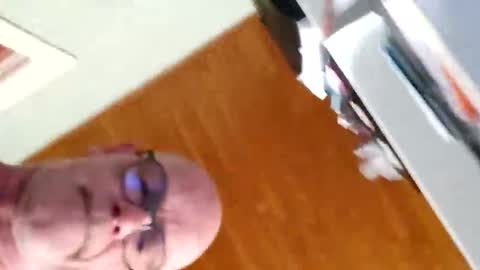 robke1966 online show from March 5, 7:37 am