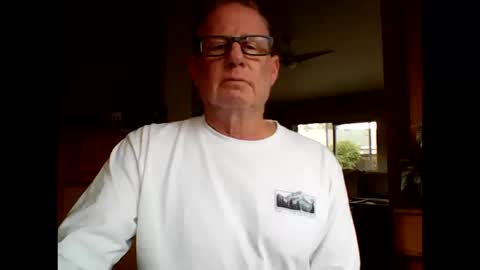 Snapshot of robo0000 chatting on October 13, 6:08 pm robo0000 online show from October 13, 6:08 pm